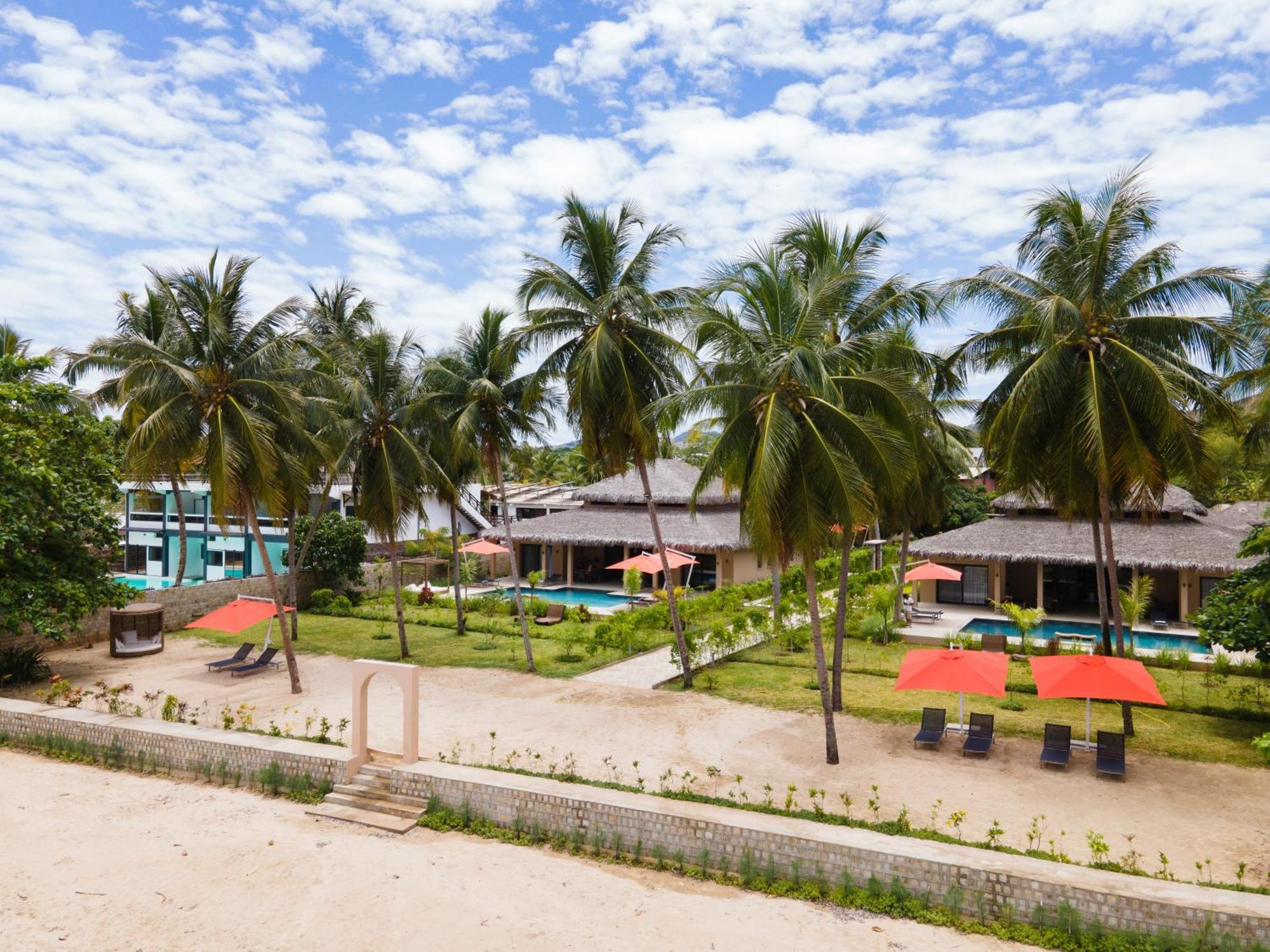 Alma Villas Нуси-Бе Экстерьер фото